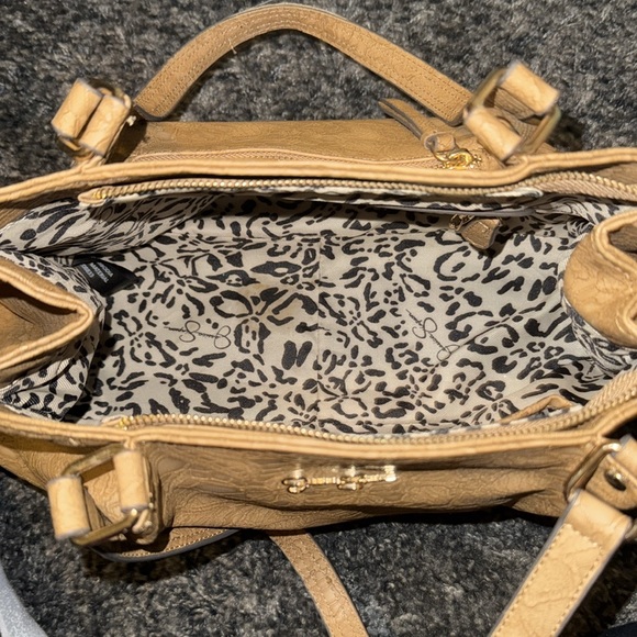 Tan Floral Jessica Simpson Satchel Purse with Leopard Interior - Picture 9 of 11